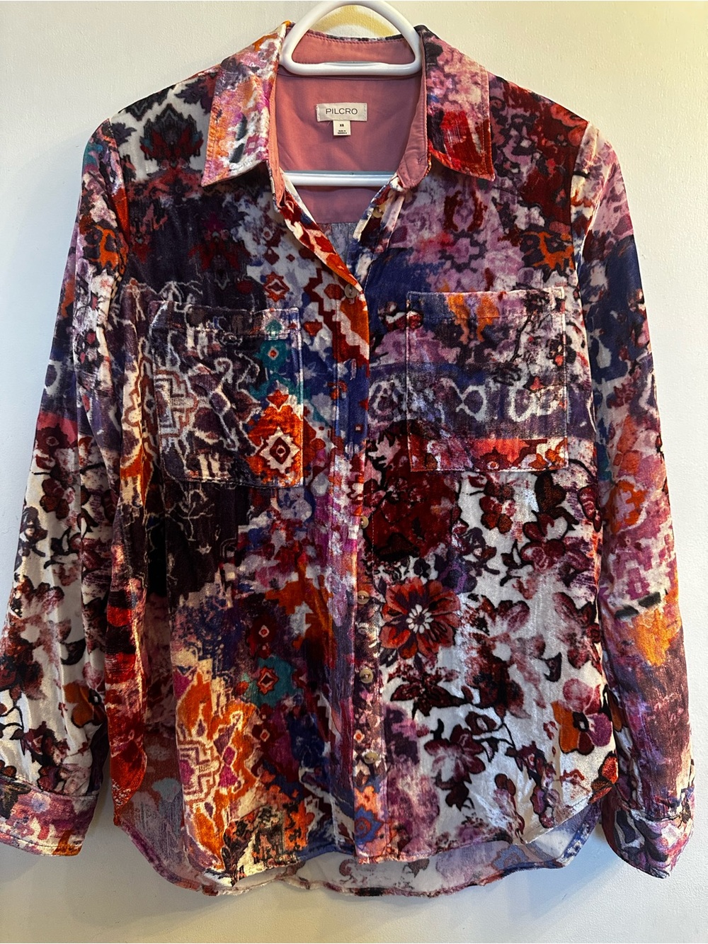 The Hadley Velvet Relaxed Buttondown Shirt by Pilcro- Multicolor Pink XS